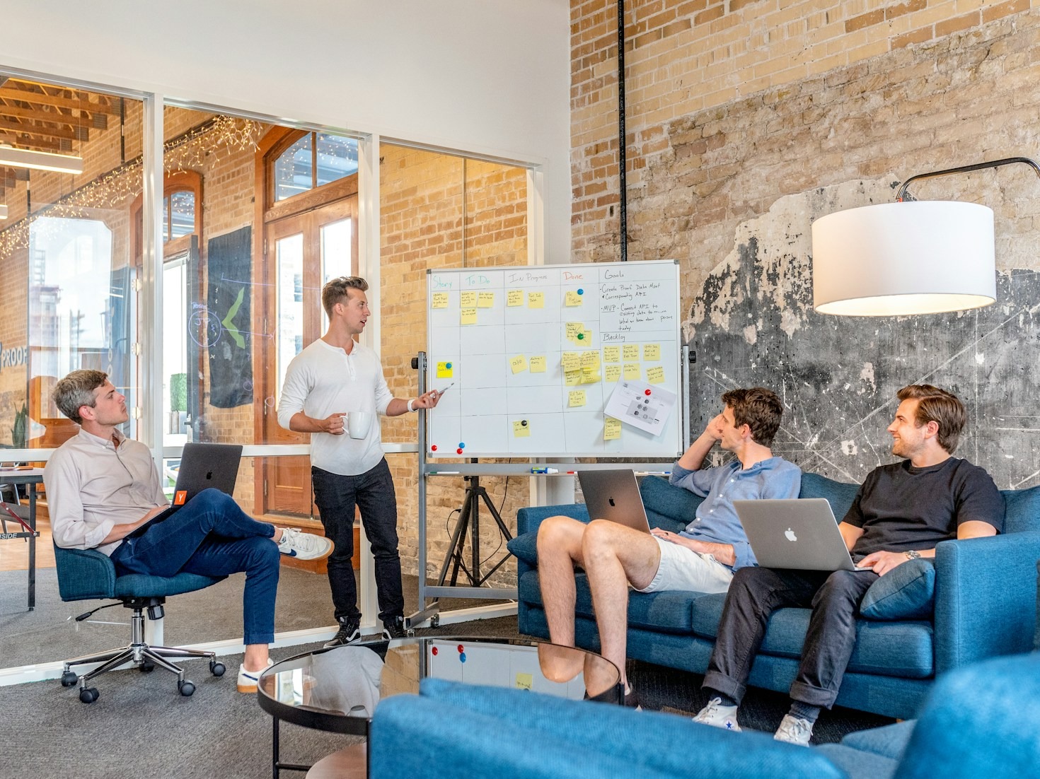 How to Build an Elite Sales Team for SaaS Companies